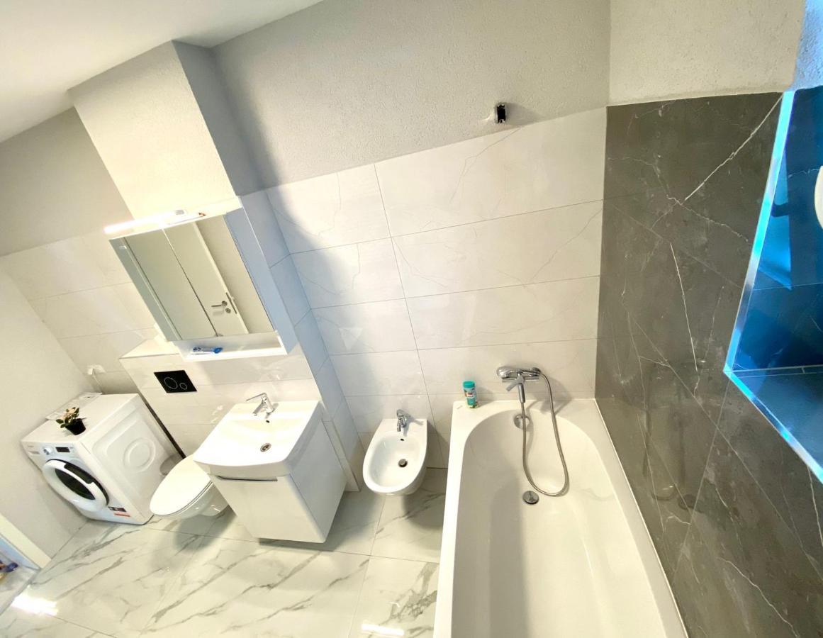 Hunyadi Luxury Kogalniceanu Sibiu Luaran gambar